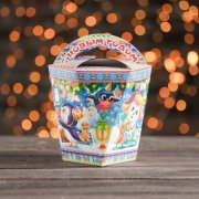 Подарочная коробка "На санках", фонарик, 12,5 х 14 х 14 см